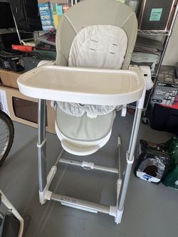 Graco And baby Joy Baby Chairs