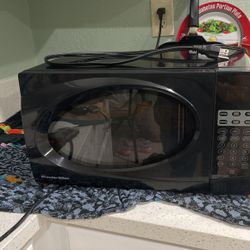 Microwave Old But Still Work