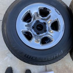 OEM DODGE RAM TRUCK RIMS AND TIRES