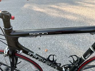 Trek 5200 OCLV Series Carbon Road Bike