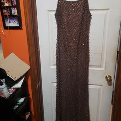 Vestido De Perlas Marones Nuevo Sin Usar 