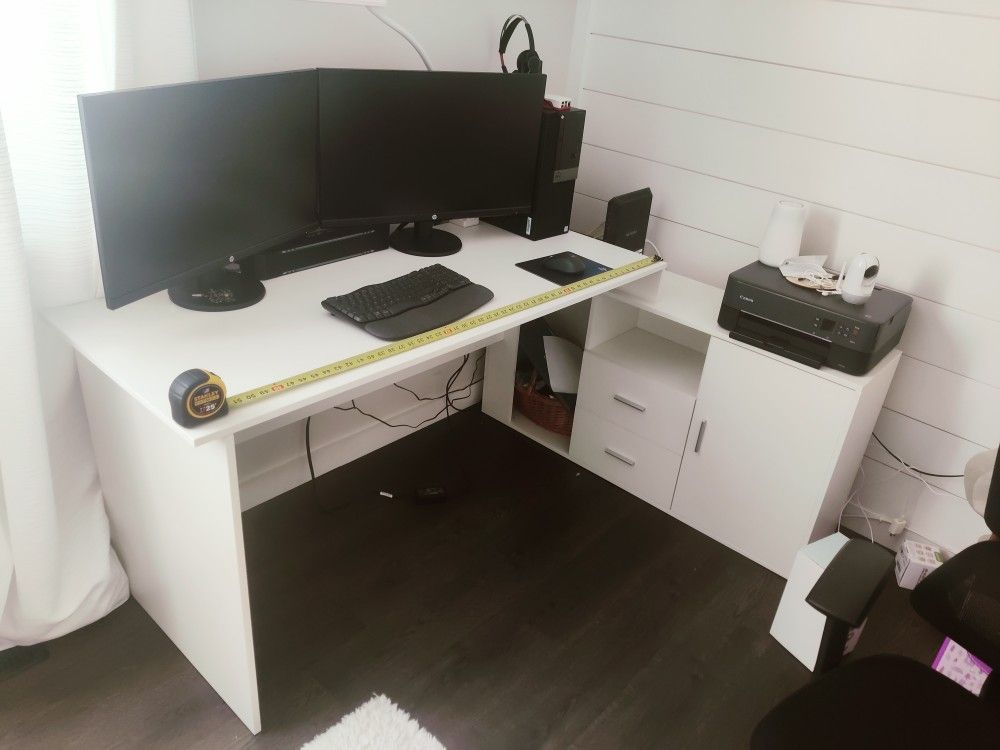 Modern White L-Shaped Desk with Storage