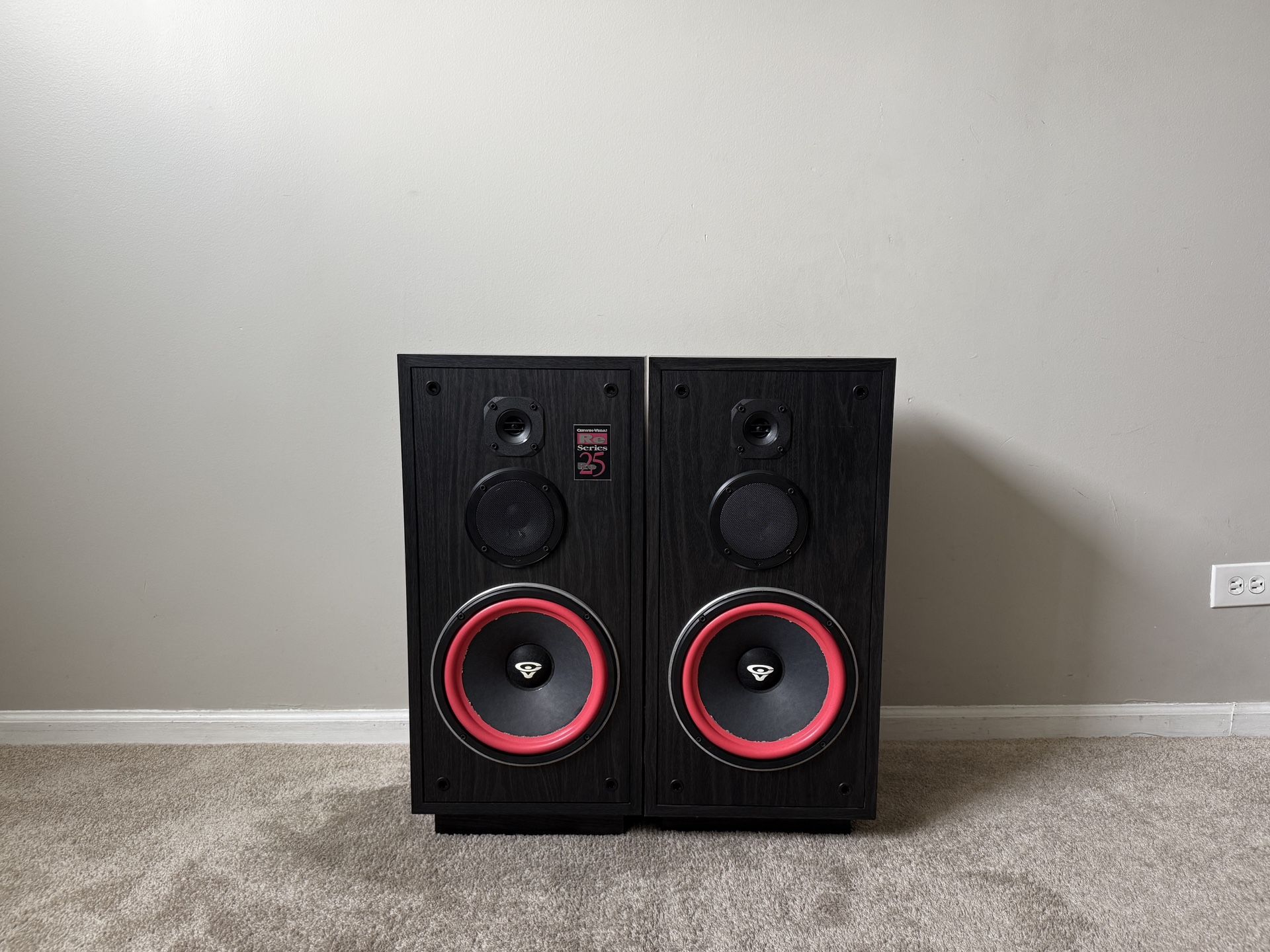 Cerwin Vega RE25 3 Way Home Floor Standing Speakers