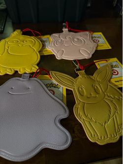 Pokémon bag Charms