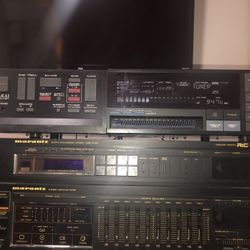 AKAI-AA-V301 Receiver/Tuner As Is 