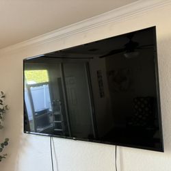 LG Smart TV basically New 