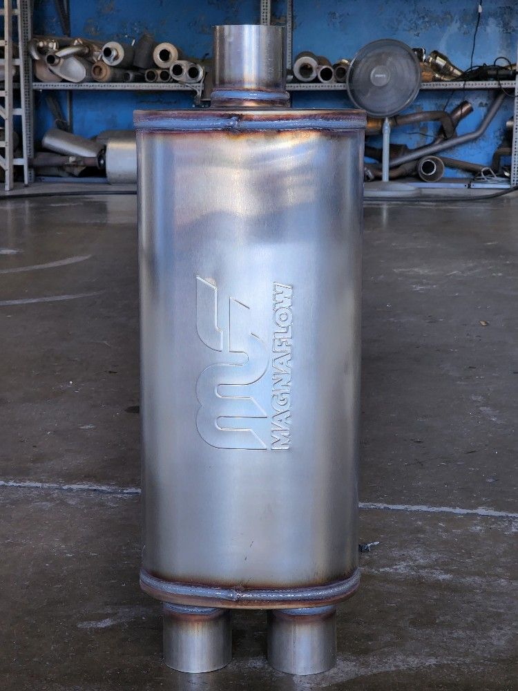 18 Inch Magnaflow Muffler