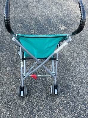 Cosco Kids Comfort Height Umbrella Stroller, turquoise Great condition!! Smoke & pet free! Can meet