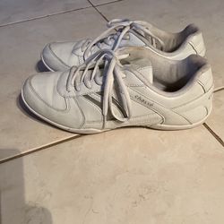 Cheer Leader Shoe
