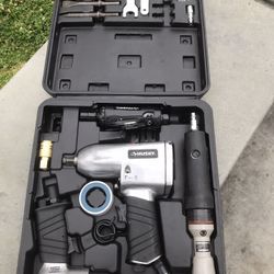 Husky Neumatic Set Like New