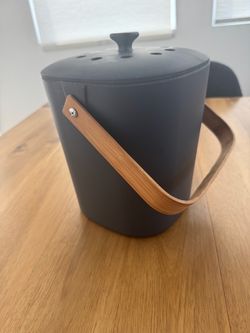 Bamboozle 1 Gallon Compost Bin