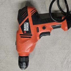 Black & Decker 3/8" Corded Drill