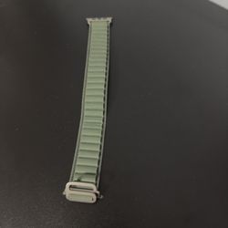 Apple Watch  Ultra 1/ 2 . 49mm Band - Alpine Loop Dark Green  original
