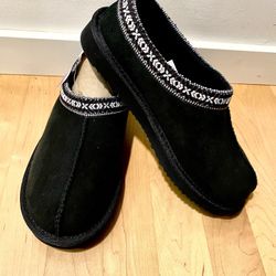 New Zealand Wool Sheering Outdoor Indoor Shoes. Slippers 