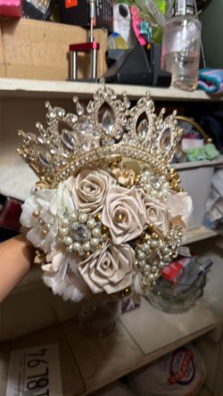 Crown and ramo for quince