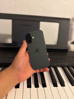 IPHONE 17 256gb NEW”