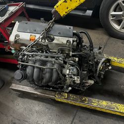 K20a3 motor and automatic transmission