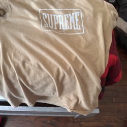 Supreme 