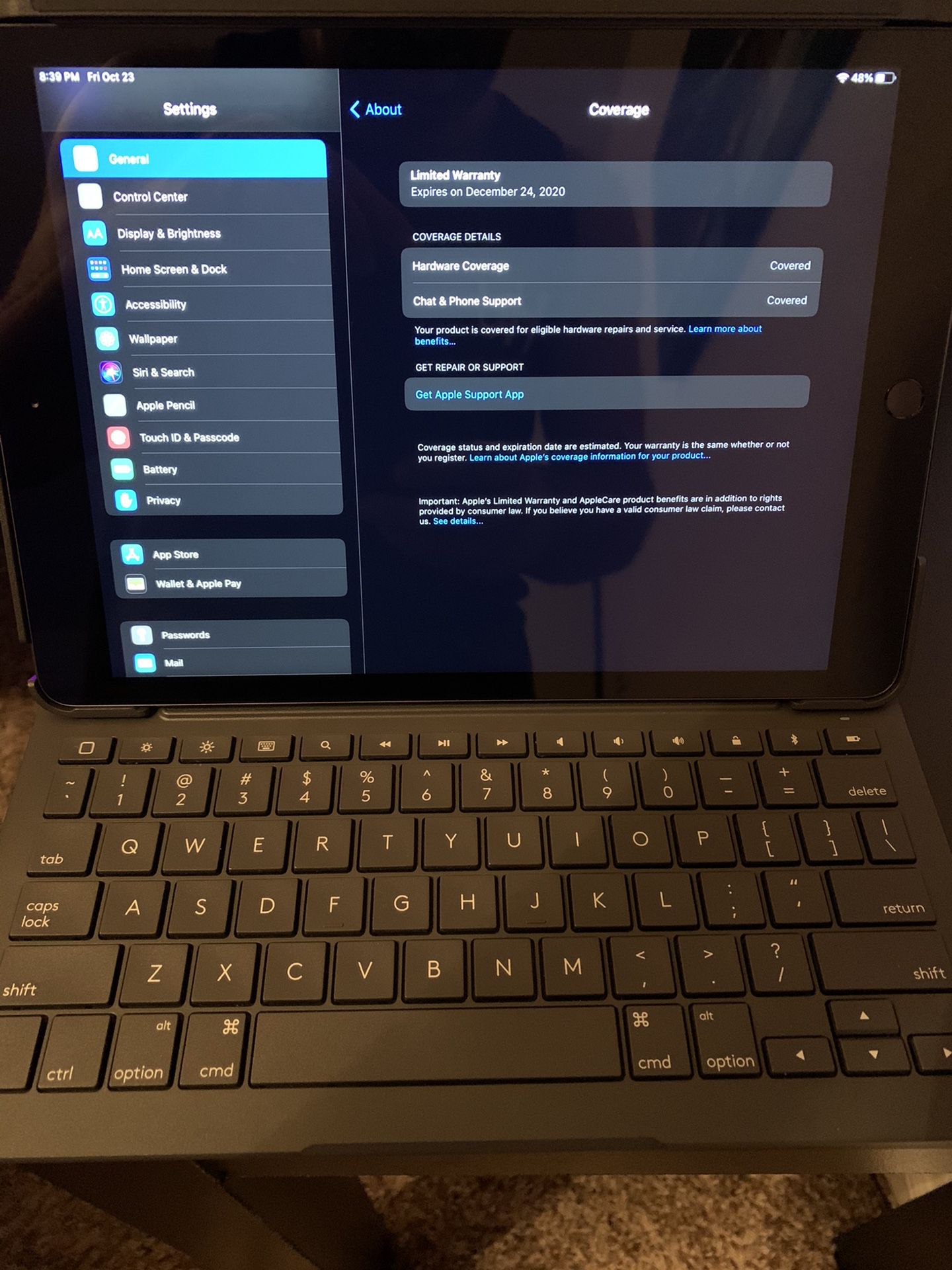 iPad 7th Generation w/Logitech Keyboard Case
