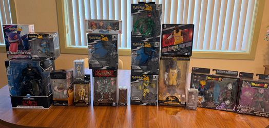 Pokémon Dragon ball z Batman NBA figure lot etc