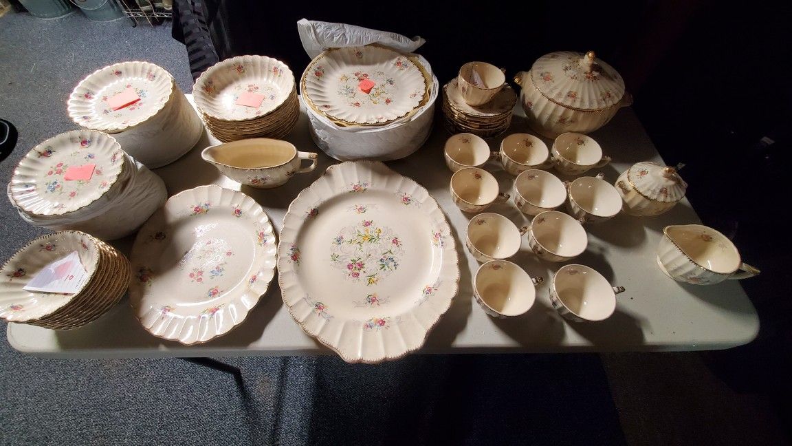Limoges Jenni Lind 68 PC China Set