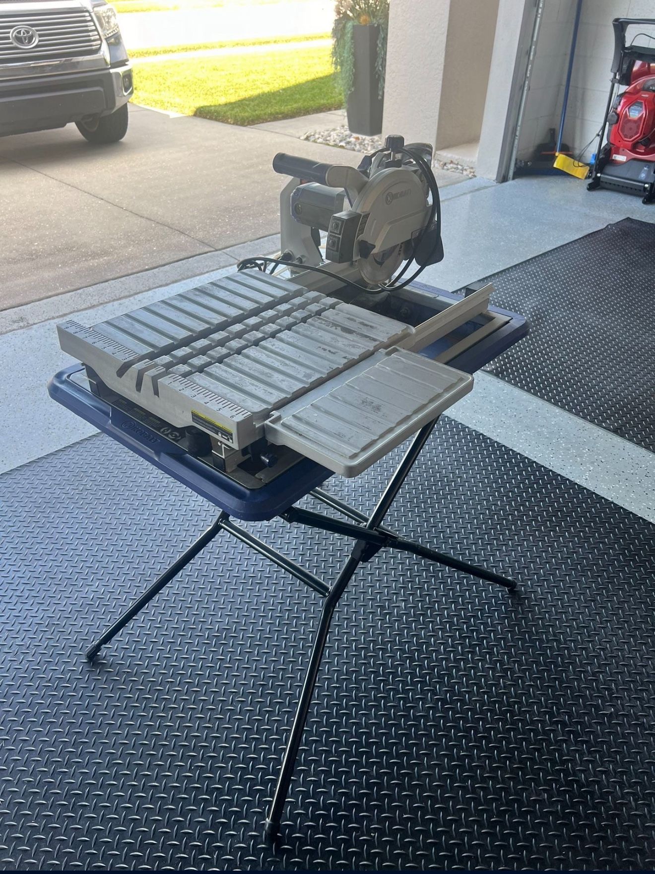 Kobalt Tile Saw