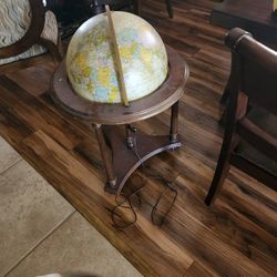 Light Up Sign and Rotating Globe