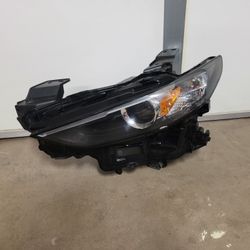2019 - 2022 Mazda/3 Headlight LED Oem Driver Side 