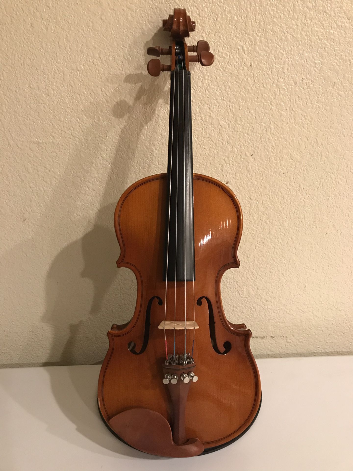 1/4 size violin