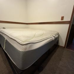 Queen Size Bed Frame And Mattress 