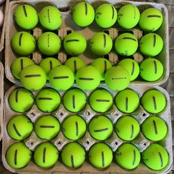 40 Matte Green Callaway SuperSoft Golf Balls