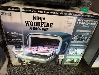 Ninja Woodfire 8-in-1 Outdoor Oven