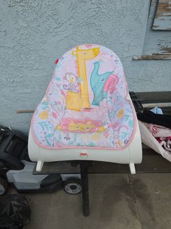Rocker With Clothes 18m