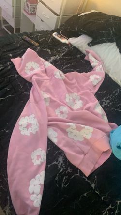 M pink Denim tear