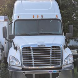 2012 Freightliner Cascadia 