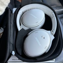 Bose Headphones 45
