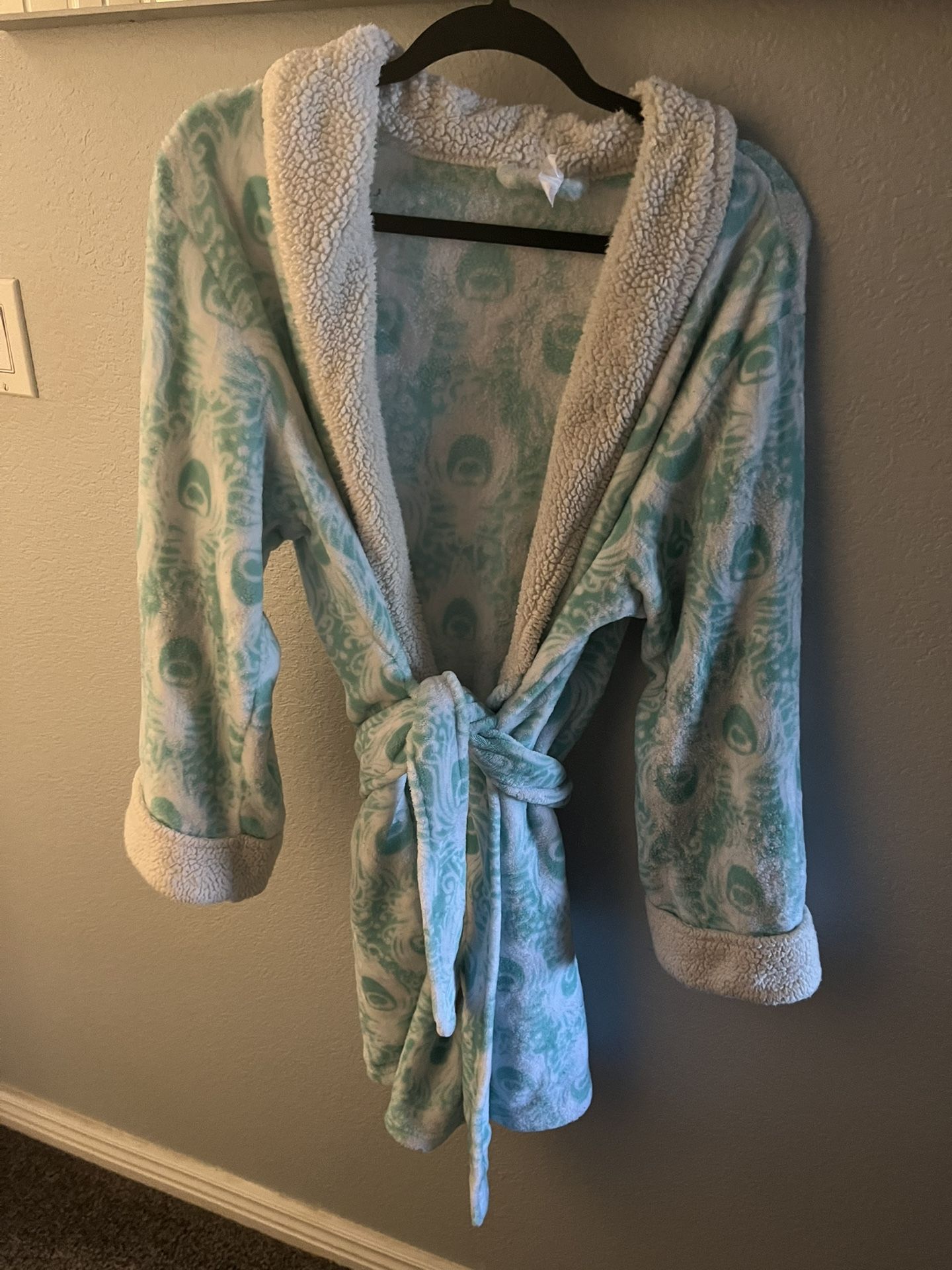 Super Soft Robe