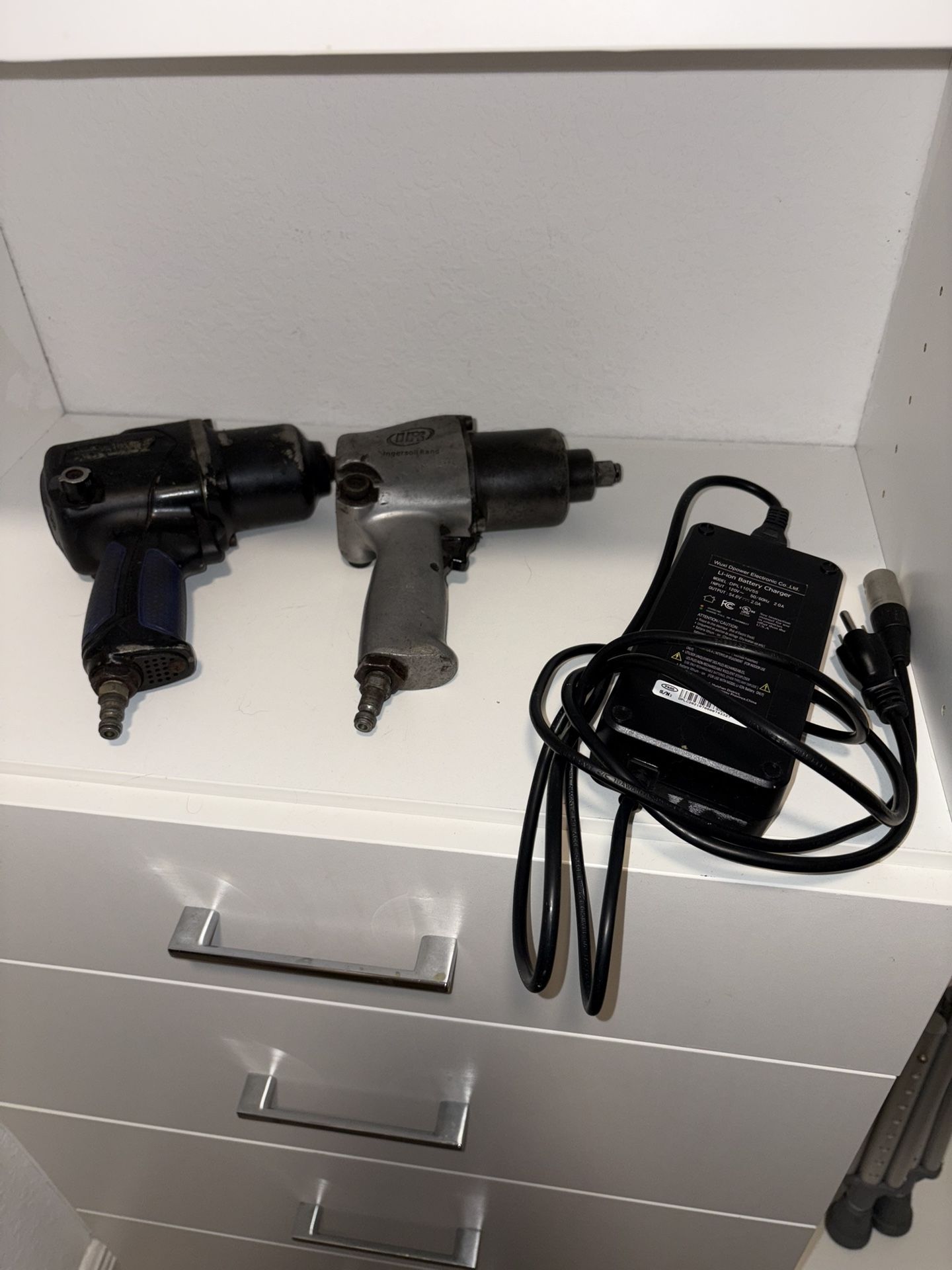Air Impact Wrenches