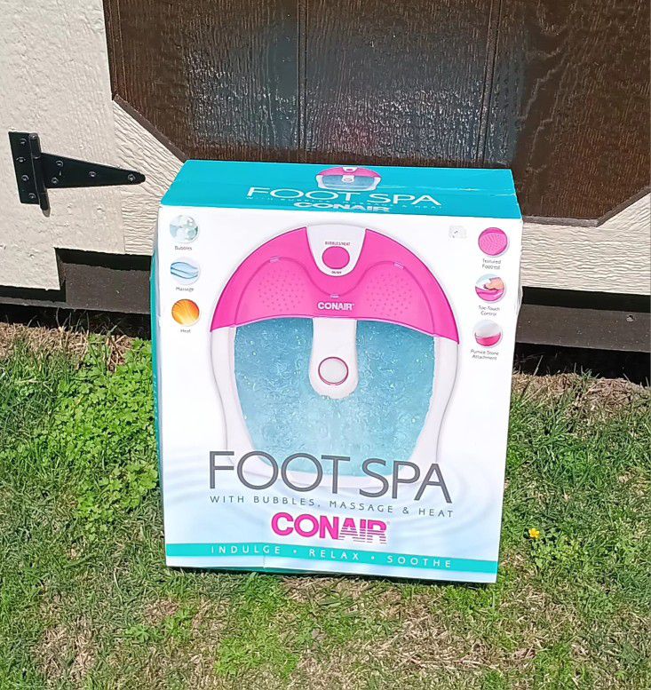 Brand NEW Conair Foot Spa with Bubbles, Massage & Heat-Pink