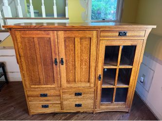 Mission style cabinet