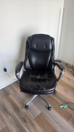 Serta office chair