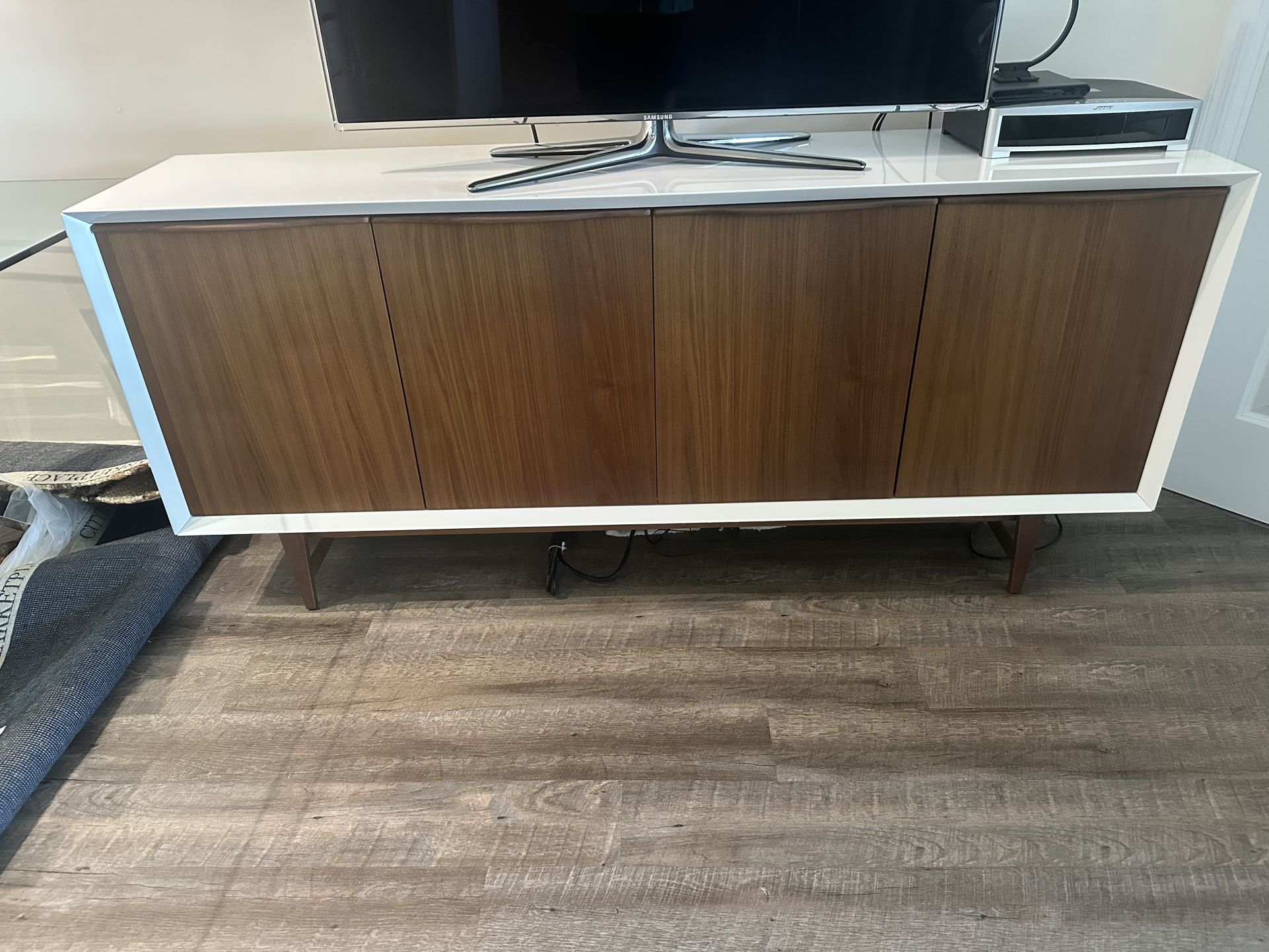 Mid-Century Modern Tv Credenza