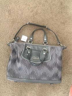 New Coach Tote Purse with Tags