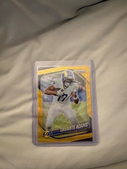 Davante Adams Gold refractor /10