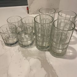 Anchor Hoking Glasses 4 Small And 4 Tall (SW Area)
