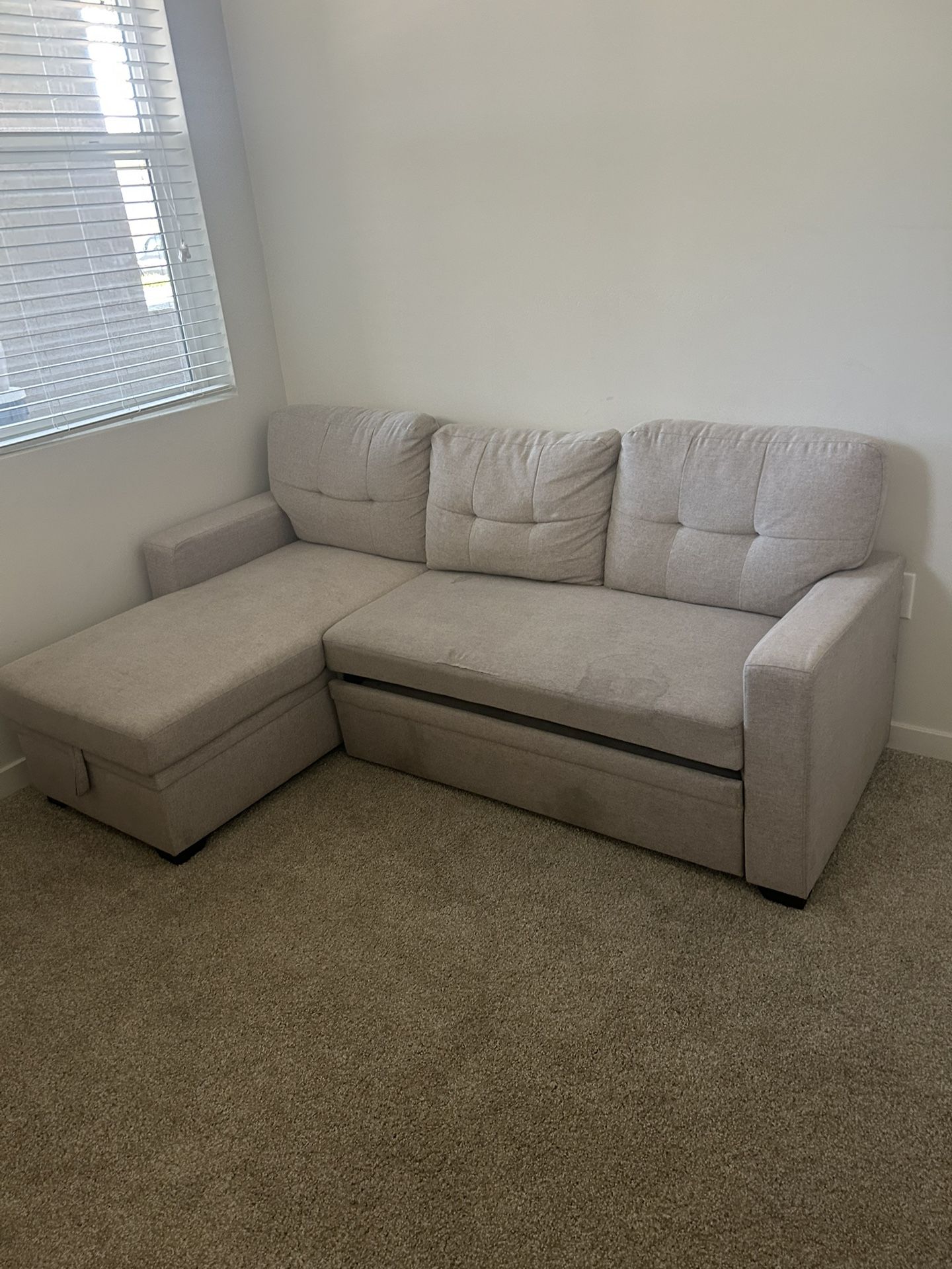 L Shaped Couch (Pull Out Bed And Storage)