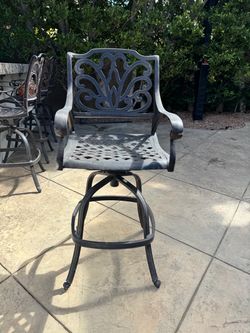 Outdoor heavy duty  bar  chairs set of 4