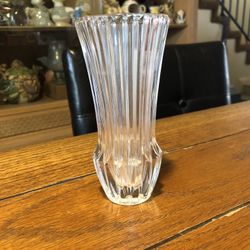 Vintage Avon Season Greetings Vase 5 Inches Tall 