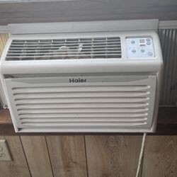 Window AC 6,000 BTU 