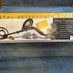 Elite 2200 Metal Detector 
